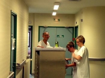 Le personnel dans le futur service de chirurgie ambulatoire.